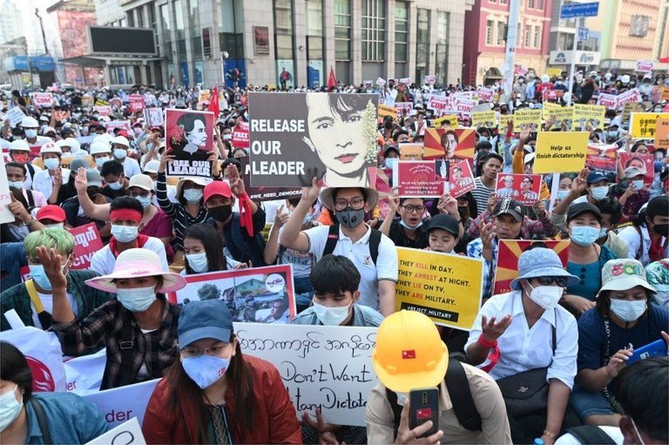 Thousands protest coup, Yangon, February 2021